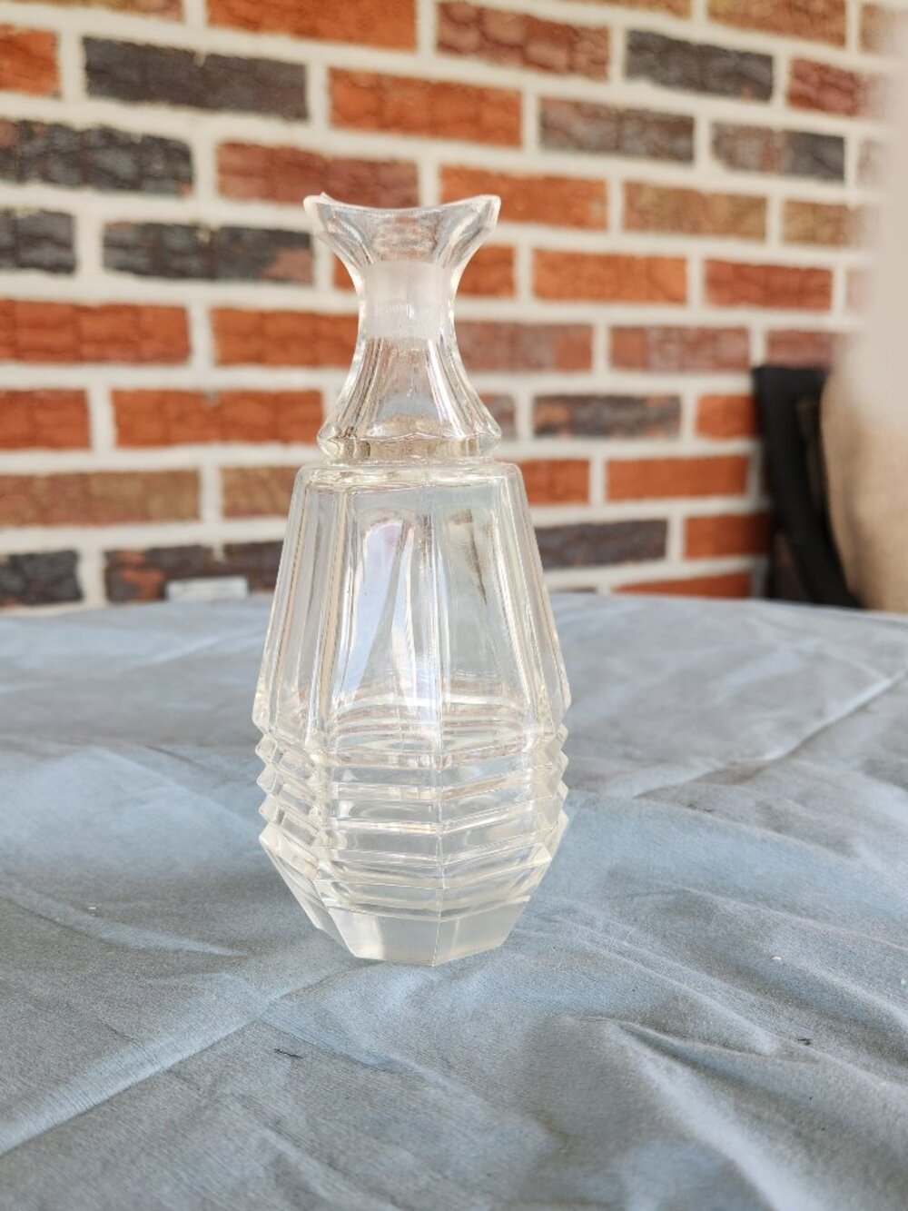 Vintage Tchecoslovaquie Cut Glass Perfume Bottle